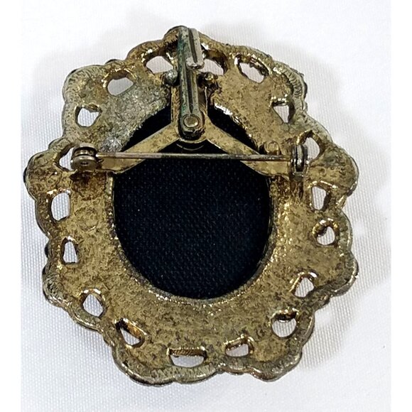 Needlepoint Pink Rose Brooch Cross-Stitch Oval Vintage Gold-Tone - Picture 2 of 7